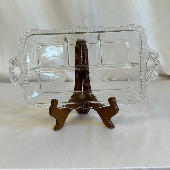 Source Unknown Dining Vintage Flower Etched Glass Divided Platter